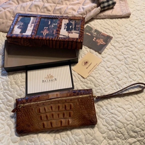Brahmin clutch bag & cool box- have all the tags - Picture 7 of 10